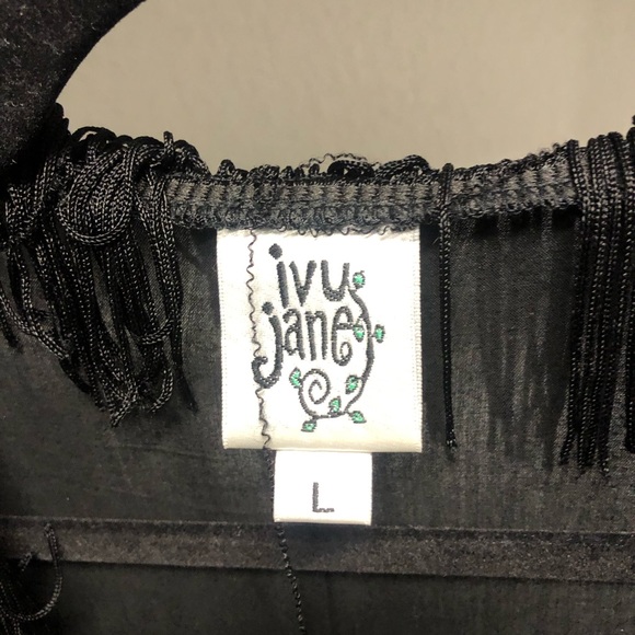 Ivy Jane black Fringe kimono - Picture 3 of 3